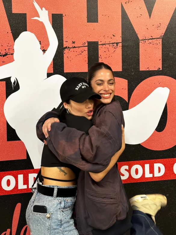 Lali Espósito y Tini Stoessel coincidieron en el show de Nathy Peluso y sus fans revolucionaron las redes