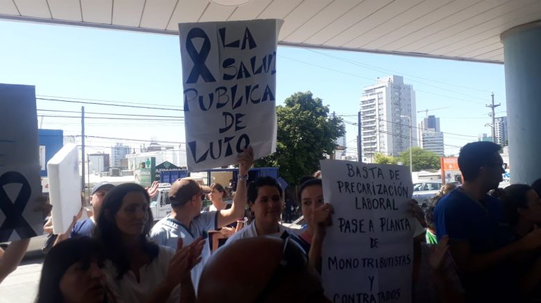 Protesta en el Hospital: marcharon en el inicio de las 72 horas de paro