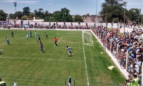 Suspensión al estadio y al público  de Alberdi