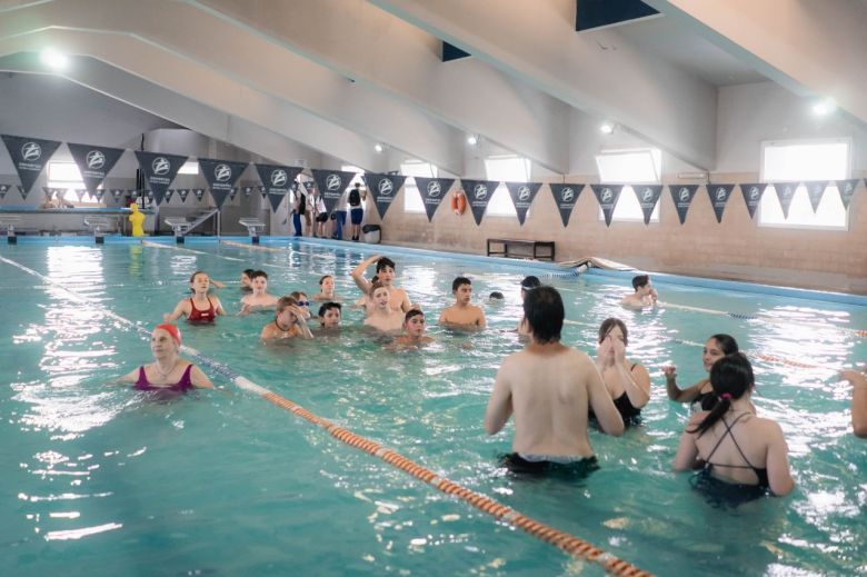 Arrancó la temporada en Río Cuarto con sus piletones, costas del río y camping a pleno