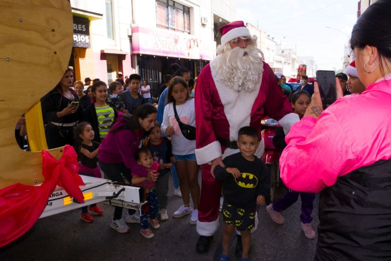 La Caravana Mágica de Papá Noel pasó por LV16