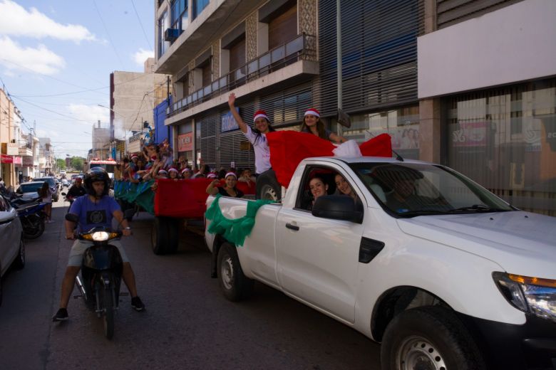 La Caravana Mágica de Papá Noel pasó por LV16