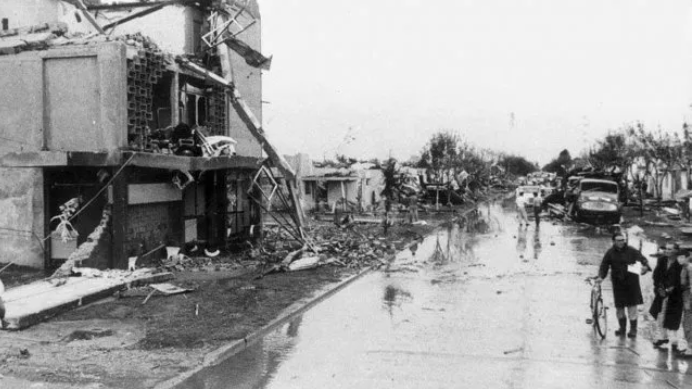 A 50 años del peor tornado, la historia del reencuentro entre una madre y su hijo 