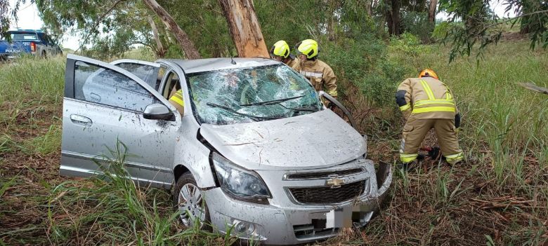 Siguen en estado reservado los tres jóvenes accidentados en la ruta E86  