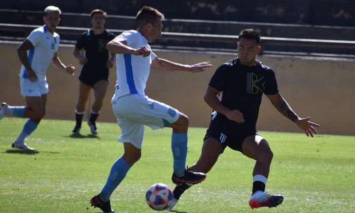 Estudiantes goleó 3 a 0 a Gimnasia y Esgrima de Mendoza