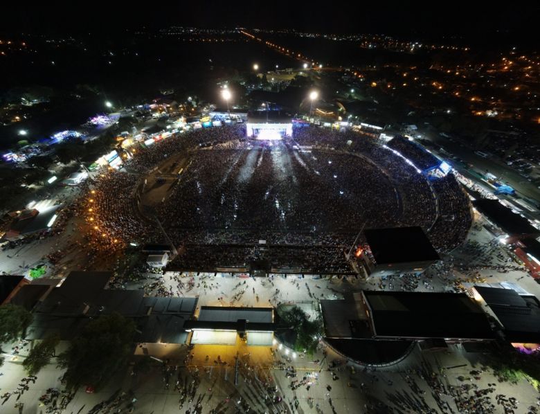 Los Palmeras y Damián Córdoba le pusieron ritmo a la décima noche de Jesús María