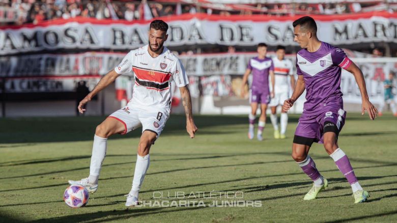 Alvaro Cuello tras su gran partido en Chacarita Juniors 