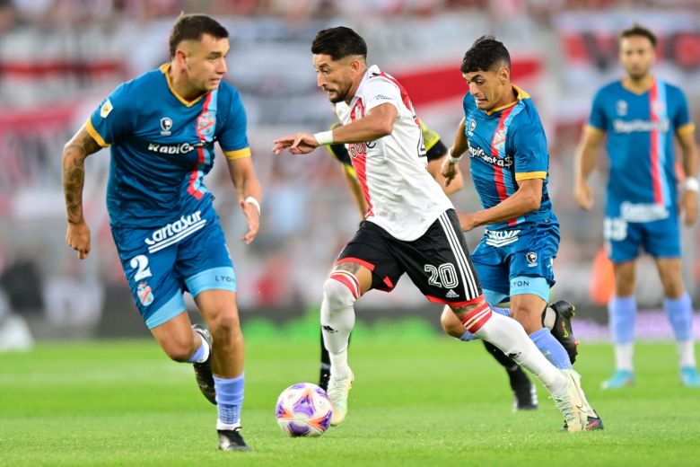 Gran victoria de Arsenal en el Monumental 