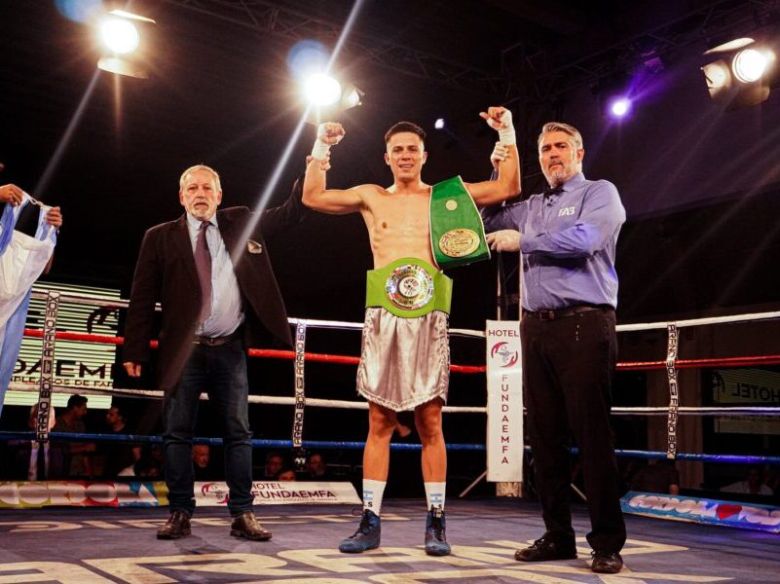 Boxeo: Adrián Sasso se coronó campeón latino CMB