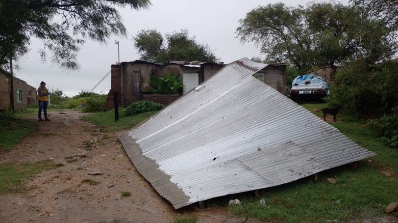 Múltiples viviendas quedaron devastadas por la tormenta