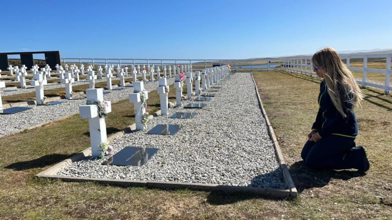 “Malvinas, huellas por la paz”, el libro de una docente que busca construir soberanía de manera pacífica