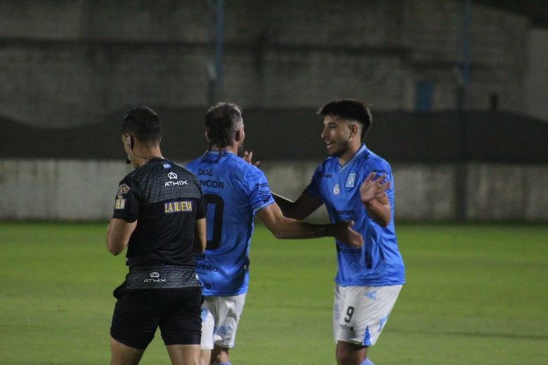 El "León" volvió a la victoria 