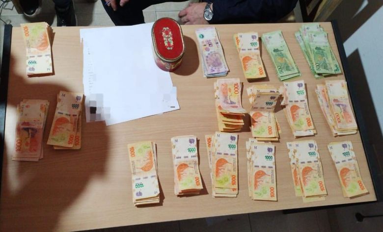 Secuestraron 150 pollos faenados y una importante cantidad de dinero