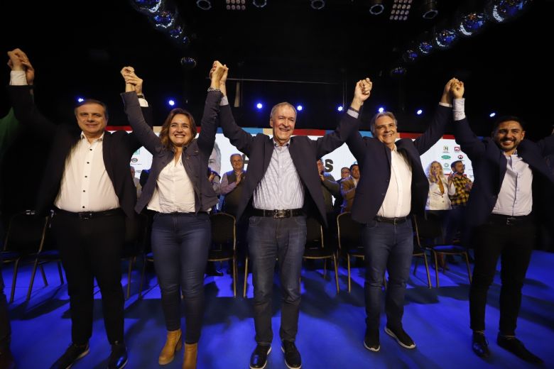 Con Schiaretti a la cabeza Hacemos Unidos por Córdoba formaliza la campaña electoral