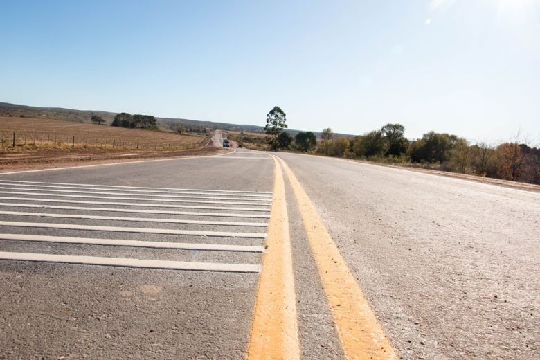 Schiaretti habilitó la pavimentación de 28 kilómetros del “Camino de la Costa”