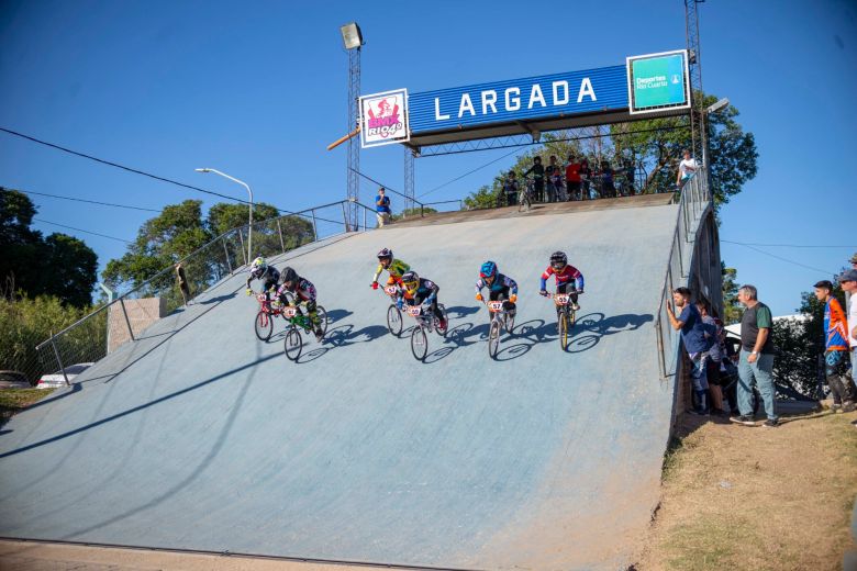 BMX: Destacado inicio del torneo local y gran convocatoria por el certamen provincial