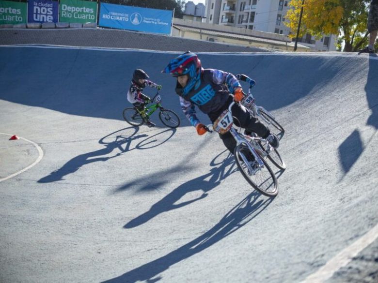 BMX: Destacado inicio del torneo local y gran convocatoria por el certamen provincial