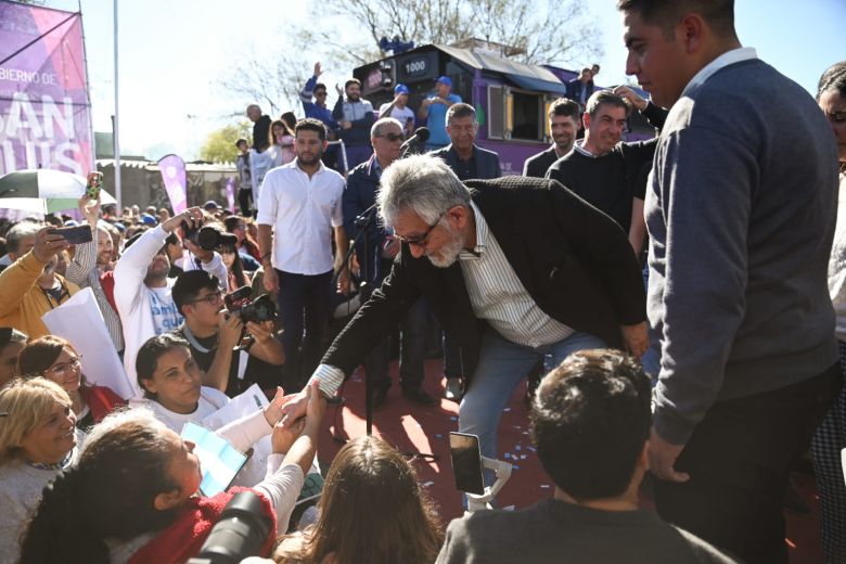 Después de 30 años volvió el tren a Villa Mercedes 