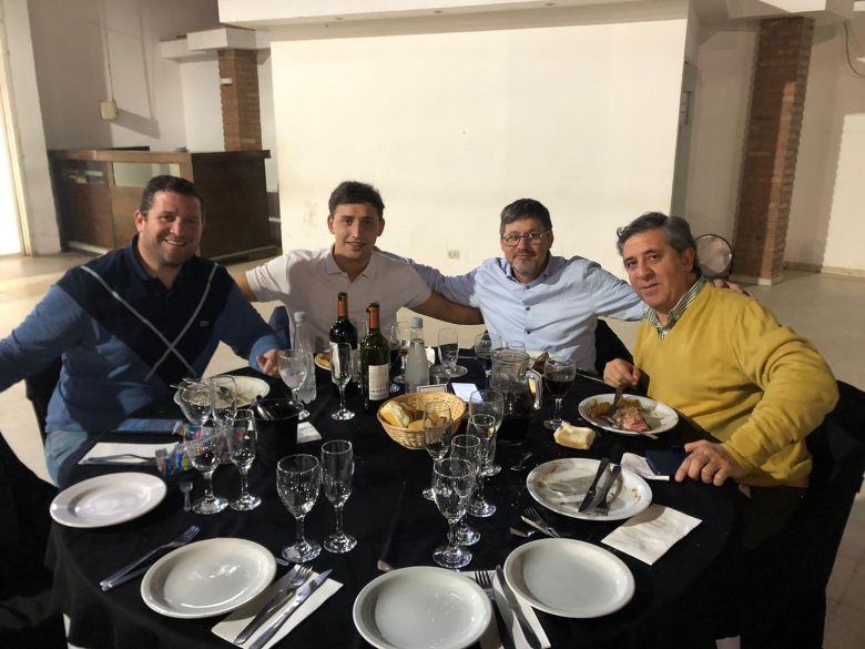 Grupo Apolo en el almuerzo de la Familia de la Rural