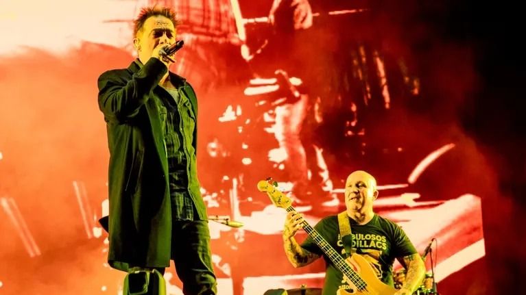 Los Fabulosos Cadillacs nos mostraron el backstage de su histórico show en México para 300 mil personas