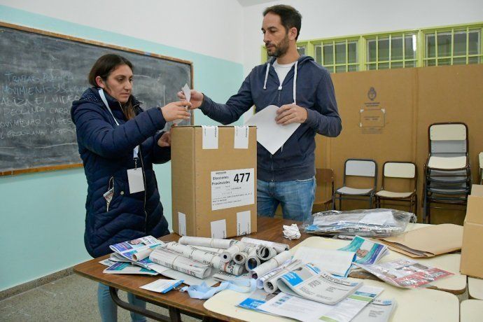 Test clave para los oficialismos en Tucumán, San Luis, Mendoza y Corrientes