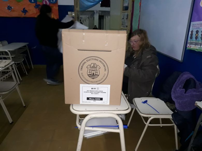 El equipo de LV16 te informa en la jornada electoral