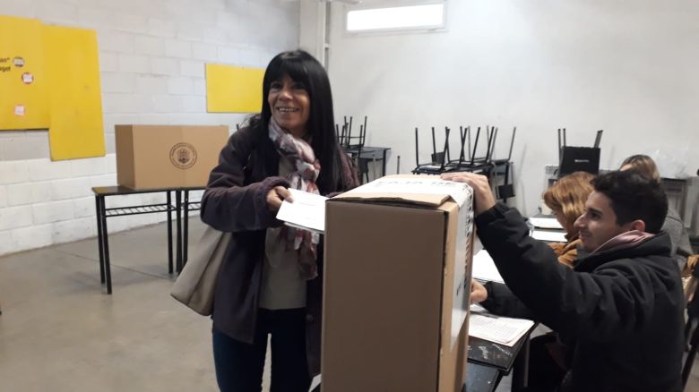 El equipo de LV16 te informa en la jornada electoral