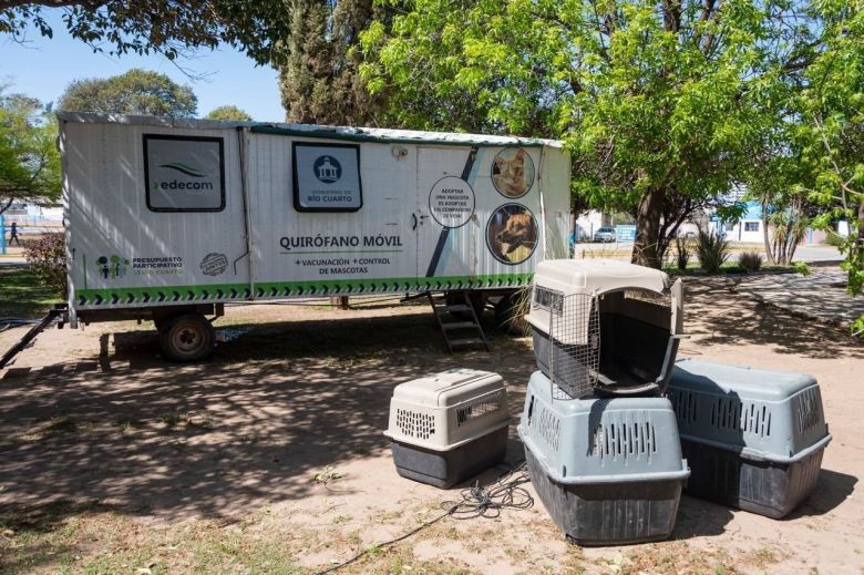 Reparan el castrador móvil, pero los servicios se pueden realizar en Sadi Carnot 48