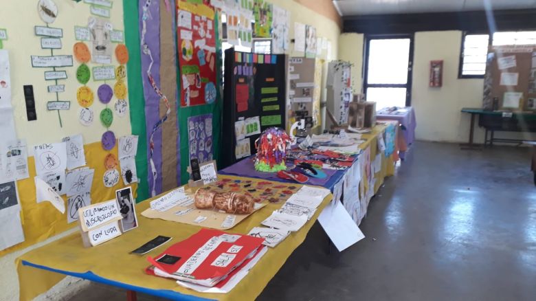 Feria de las Ciencias en el colegio Leopoldo Lugones de Las Delicias