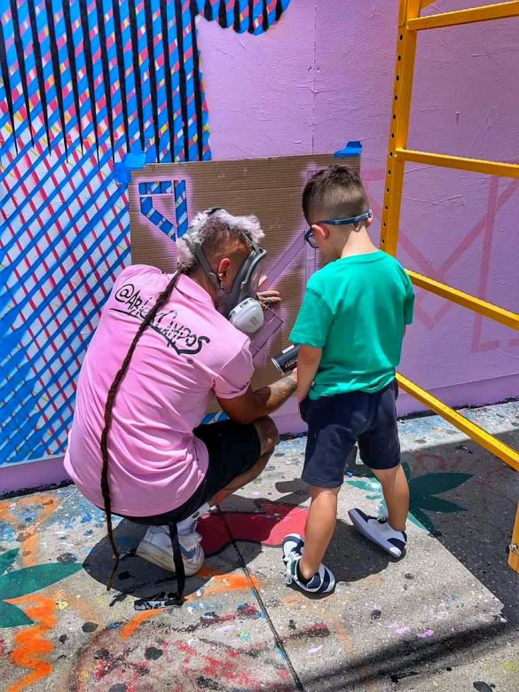 El primer artista que pintó a Messi con la camiseta del Inter en Miami