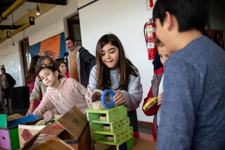 La Escuela Municipal de Artes Plásticas celebró sus 70 años de vida