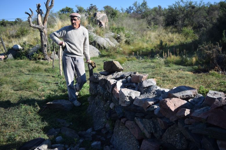 El único pirquero del país con más de 60 años de oficio en un documental del Instituto Vitillo Ábalos