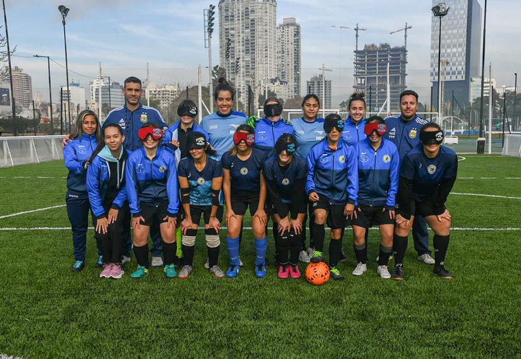 Mundial de fútbol para ciegas: "Hay países que tienen selección femenina, pero les hacen más caso a los varones"