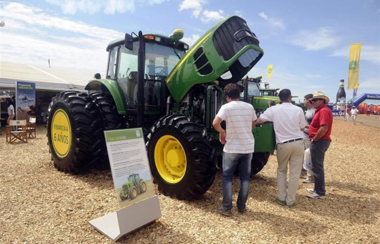 Se venden menos máquinas pero se juegan por los negocios en la Rural