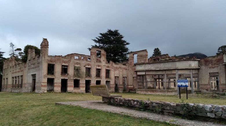 Un hotel que fue el más lujoso de Sudamérica y el refugio de marinos alemanes