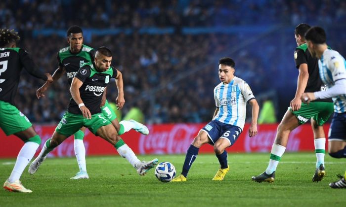 Racing logró la hazaña, goleó y esta en cuartos