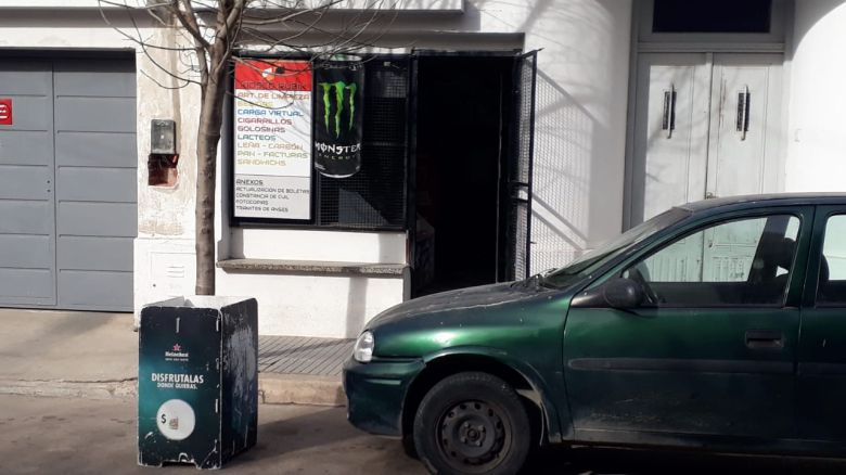 Asalto exprés en un kiosco del macrocentro