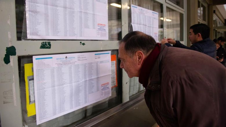 Votó el 68,3 por ciento del padrón nacional y los principales precandidatos