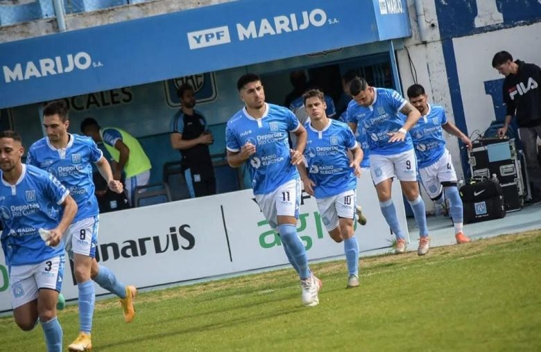 Cede puntos Estudiantes en el Candini