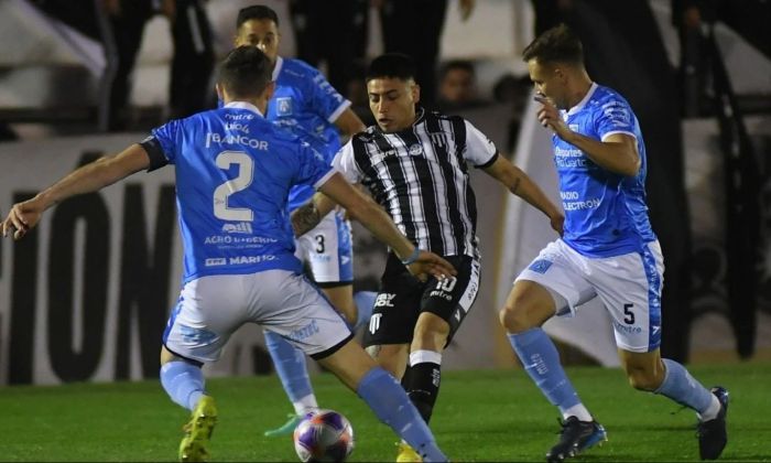 Estudiantes suma su segunda derrota seguida de visitante