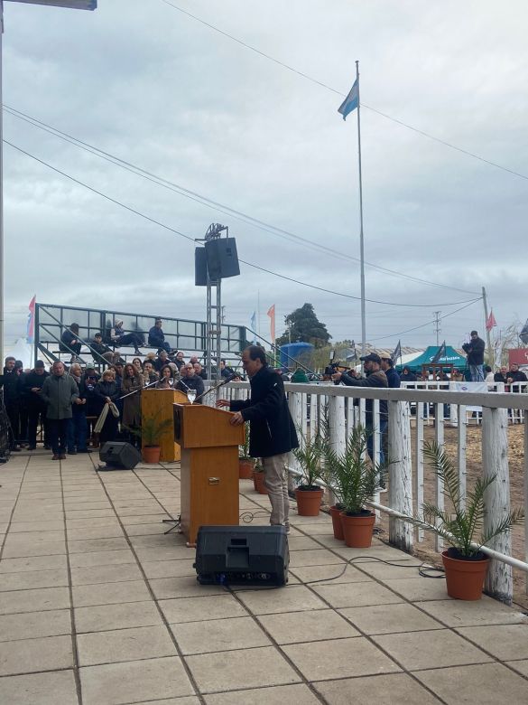 "Los dirigentes estamos obligados a replantearnos en qué estamos fallando"