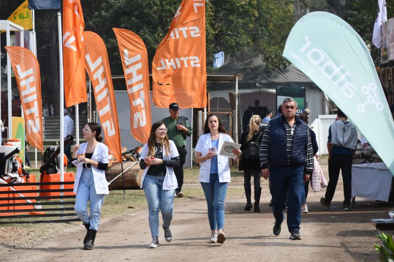 Más de 20 mil personas visitaron la jornada inaugural de la Rural 