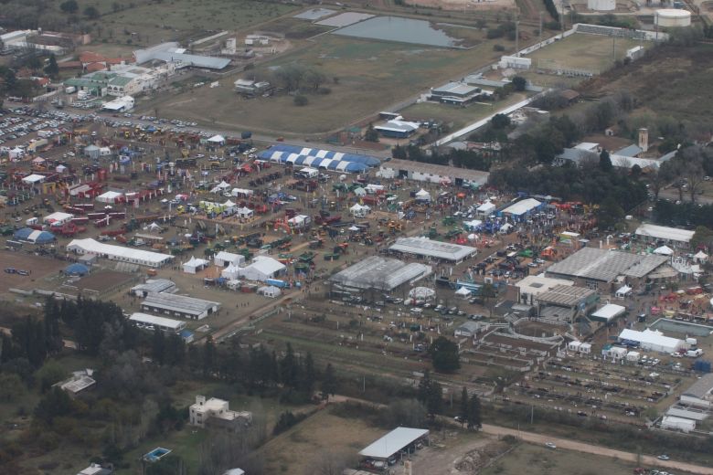 Sobrevolando la 89 Exposición Rural de Río Cuarto