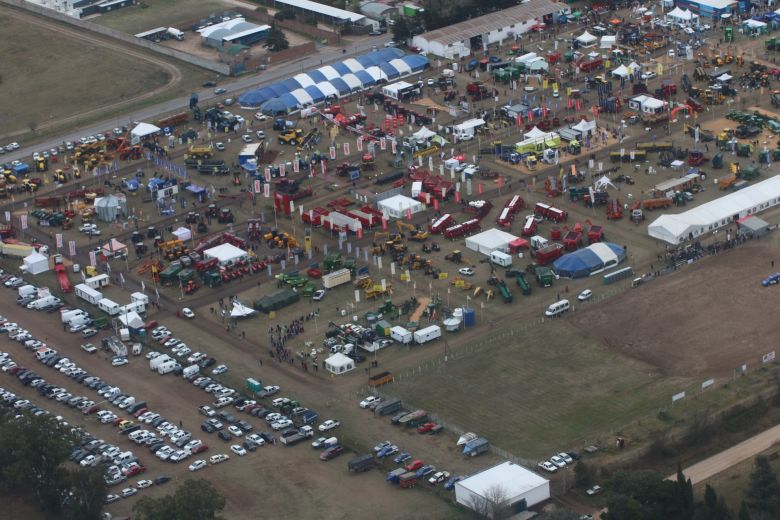 Sobrevolando la 89 Exposición Rural de Río Cuarto