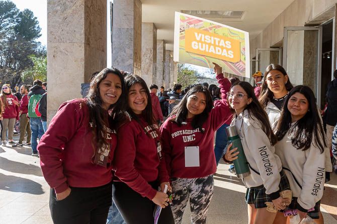 Miles de jóvenes ya habitan Ciudad Universitaria en la apertura de la Muestra de Carreras