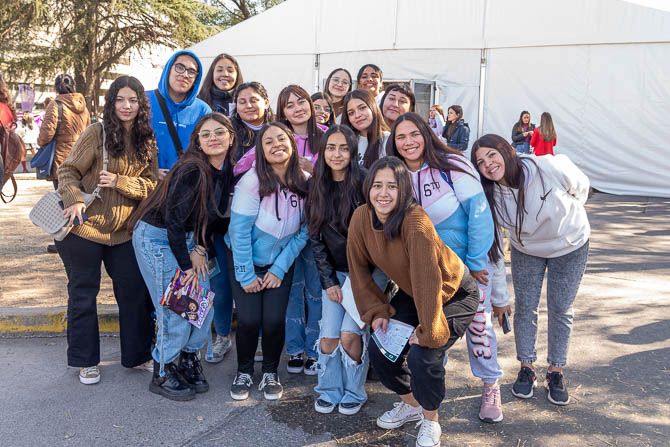 Miles de jóvenes ya habitan Ciudad Universitaria en la apertura de la Muestra de Carreras