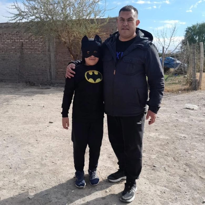 Tras tocar fondo, logró salir de las drogas y fundó una escuela de boxeo