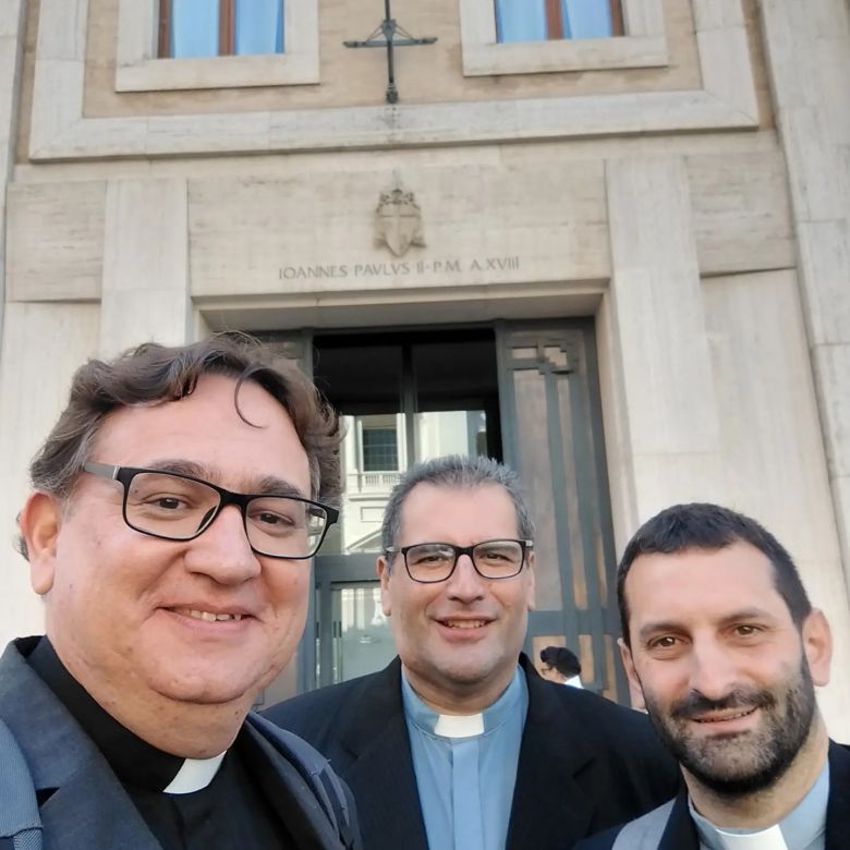 "El Papa es una persona de profundidad espiritual que te dedica todo el tiempo como un abuelo"