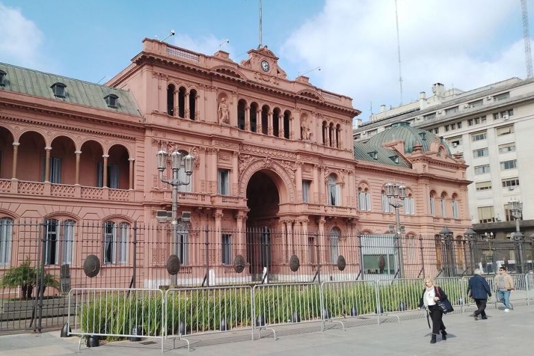 Amenaza de bomba en Casa Rosada a minutos del cierre de urnas