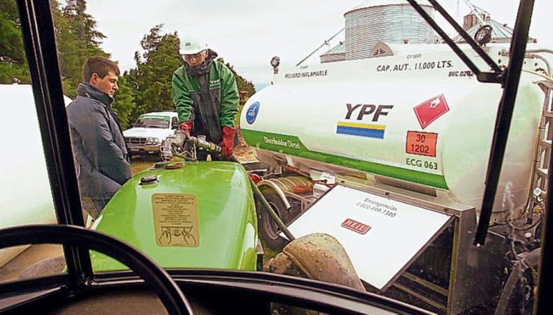 El campo en alerta roja por la falta de combustible